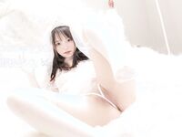 極品網紅美少女嫩妹草莓味的奈奈兔罕露臉高價24套-NO.005 第1季 Vol.04 純白花嫁 [32P]