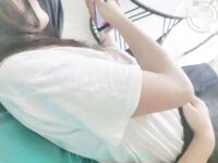 史詩級亂倫 龍鳳胎哥哥強上02年親妹妹 後續1 再次操正在寫作業的妹妹 干到一半才發現老媽在家