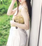 五個極品身材蘿莉反差露出萌妹 公路啪啪 戶外野戰 餐廳露出 絕版資源 林幼蒽