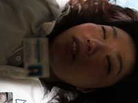 最新真實迷玩公司女同事 開口器 暴力翻 抽插各種玩弄 特寫無套抽插小穴 超清4K