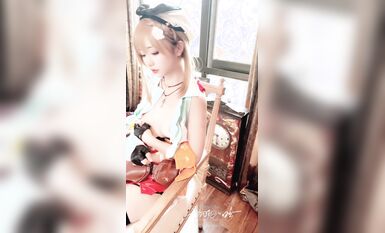 高端ACG業界女神爆機少女▌喵小吉▌六月番 萊莎的煉金工房2 蜜穴超誘人 原版高清4K花絮 (2)