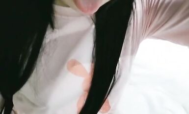 微博紅人極品小嫩比【三寸蘿莉再次翻車】V信群會員福利紫薇潮噴灌腸鴛鴦浴足交 (3)