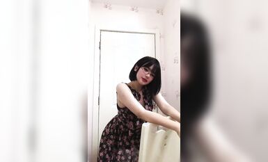 皮皮蝦網紅純欲女神【在下小羊】人前傲女，人後母狗，被金主包養定製私拍各種裸舞紫薇視頻207V (102)