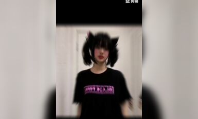 皮皮蝦網紅純欲女神【在下小羊】人前傲女，人後母狗，被金主包養定製私拍各種裸舞紫薇視頻207V (184)