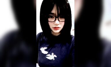 皮皮蝦網紅純欲女神【在下小羊】人前傲女，人後母狗，被金主包養定製私拍各種裸舞紫薇視頻207V (187)