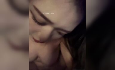 近日超多人搜尋的抖音上被稱為性感天花板的大網紅【趙一菲】私密流出完整全套 (3)