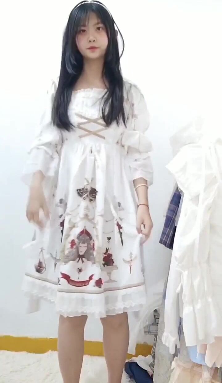 【黑客破解】台中18歲的舞蹈班學員黃嘉雯 各種私拍泄密流出 (42)