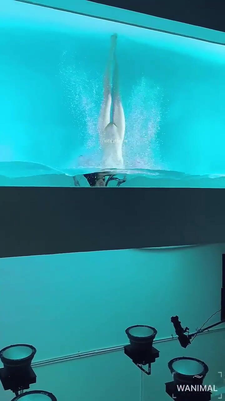 超人氣大神『王動』2022最新重磅私拍 全新嫩模 全裸出鏡 情色藝術完美結合 高清 (4)