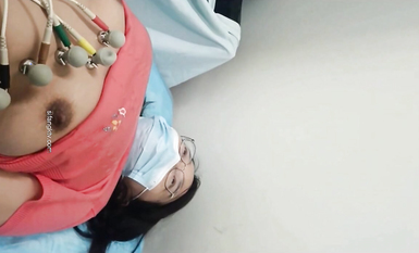 國內某體檢中心心電圖檢查偷拍 各種美乳大學生少婦美乳映入眼簾，處女的奶子圓潤堅挺好好看 (8)