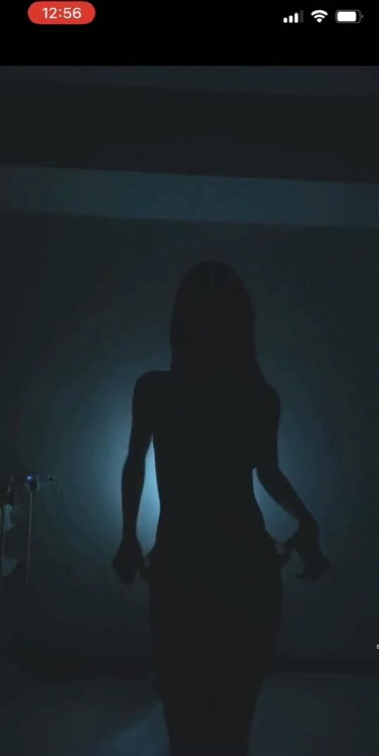 抖音重磅：56W粉絲女神【草莓小甜心】【丁姐】高價走私直播秀 (3)