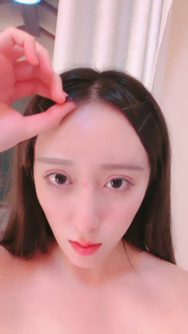 20小时核弹！刚下海的傻白甜美女！【天晴可欣】一周合集~ (4)