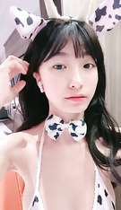 學生主播@我就是嗚崽醬 宿舍尺度福利秀 第二彈2 (10)