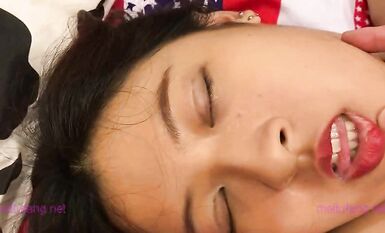 暗黑部落尻語錄！極品巨乳肥臀露臉美女酒後亂性 睡夢中被肏醒無套內射擼點很高完整版 (3)