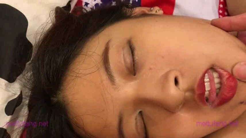 暗黑部落尻語錄！極品巨乳肥臀露臉美女酒後亂性 睡夢中被肏醒無套內射擼點很高完整版 (3)