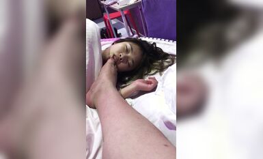 變態肥豬佬網撩涉世未深小美眉情趣酒店開房被下料捆綁死豬玩固定機位加手持無水原檔 (16)