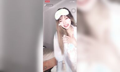 重磅 抖音直播技術性走光 熱舞 露底 美女雲集 (29)