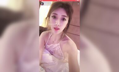 重磅 抖音直播技術性走光 熱舞 露底 美女雲集 (8)