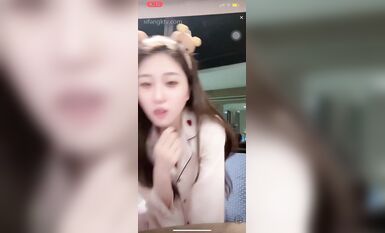 重磅 抖音直播技術性走光 熱舞 露底 美女雲集 (99)