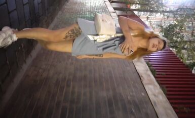 【極品CD】牛人大神商城專挑高顏值美女抄底內內 各式性感小窄內勒出13縫隙！反光騷丁露毛 (3)