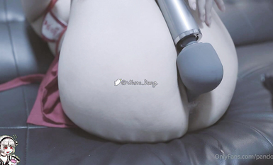 OnlyFans@white_rang之頂級合集 無限噴水 雙女互插 強制被艹 簡直不要太爽了，BB好想要大J8 2-2 (1)