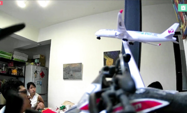 2024-05-18_臺北家庭監控_[內衣內褲]_妹妹穿內衣準備出門(卡)_妹妹洗澡(卡)_媽媽睡覺