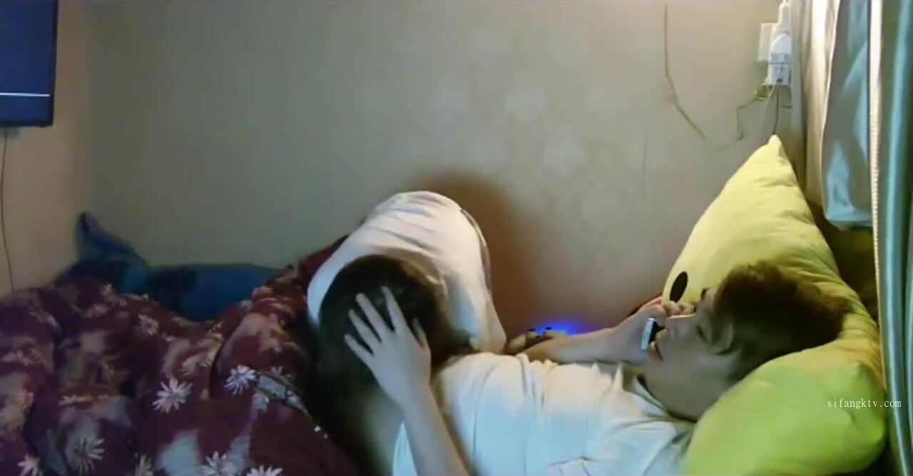 強烈推薦！旅館老闆【偷拍史上最美的滿級大美女】沒有之一！長得像湯唯 史上最美的清純美女與男友日常打炮 (1)