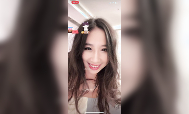 最新《瘋狂抖音》外篇之《抖音擦邊》眾女神直播中各種閃現走光刷邊 露毛露屁 凸點誘惑 (107)