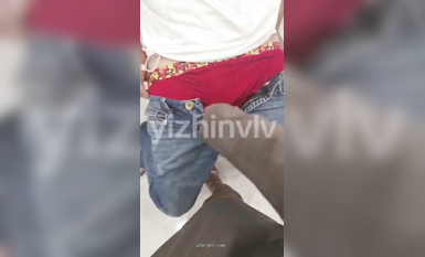 推特女神『大婊姐』深情解說每一個淫亂不堪的故事_當著老公面被他朋友無套插入的三人大戰 (7)