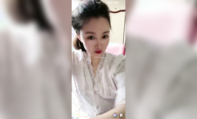 最新《瘋狂抖音》外篇之《抖音擦邊》眾女神直播中各種閃現走光刷邊 露毛露屁 凸點誘惑 (119)