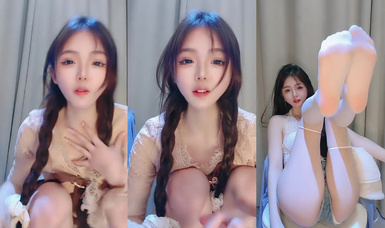 2025年3月最新，抖音網紅女神下海【小饞貓】好美啊，絕對讓你一眼愛上，真是個超級反差的極品尤物，嫩的很全脫 (2)