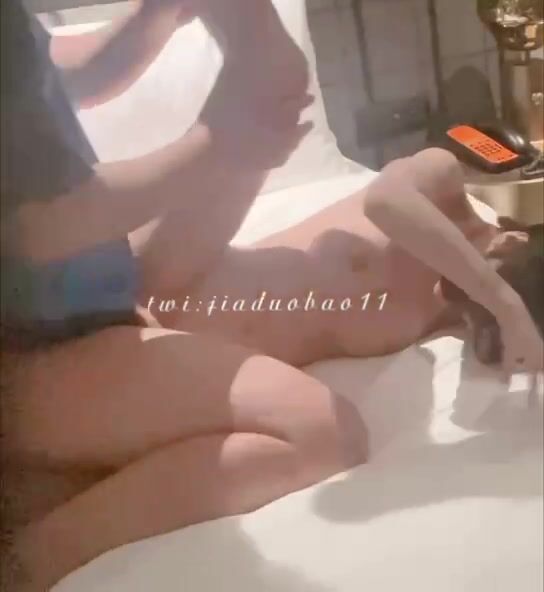 極品九頭身拜金名媛網紅反差女神【佳多飽】手動去重 (184)