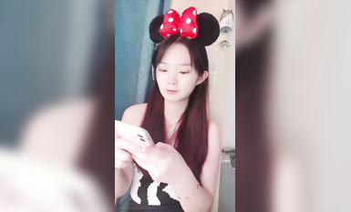 【忠於靈魂】顏直區 大三女大生 跳蛋自慰 特寫 密碼房~！ (2)