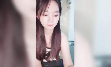 【忠於靈魂】顏直區 大三女大生 跳蛋自慰 特寫 密碼房~！ (4)