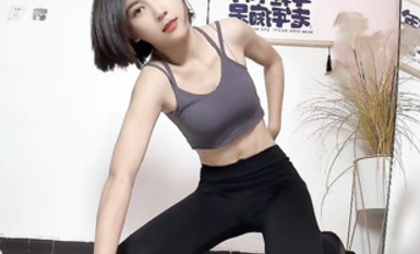 快手網紅koko極品身材  付費定製騷舞1v1大尺度 (5)