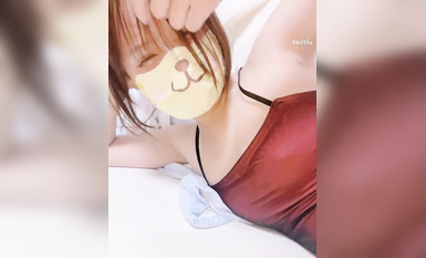 少蘿溫卿-顏值還是非常不錯的，少蘿類型的黃播，性格挺活潑可愛的，搭配各種軟妹裝，再加上尺度不低的整活能力，挺有看頭的 (10)