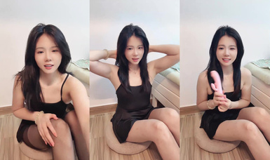 極品高顏值美女主播[侯你已久]自慰摳逼土豪私人定製福利姬視頻曝光 (4)