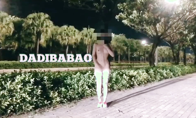 抖音80W粉絲推特網紅超萌蘿莉反差婊一隻喔私拍視圖大量流出人前露出3P喝尿野戰騷中極品 (101)