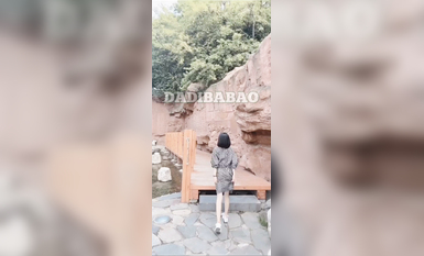 抖音80W粉絲推特網紅超萌蘿莉反差婊一隻喔私拍視圖大量流出人前露出3P喝尿野戰騷中極品 (112)