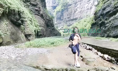 抖音80W粉絲推特網紅超萌蘿莉反差婊一隻喔私拍視圖大量流出人前露出3P喝尿野戰騷中極品 (127)