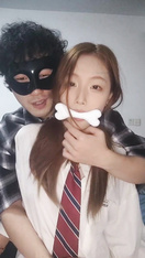 19歲極品小母狗，身材超棒，被猥瑣男調教蹂躪，各種道具齊上陣，高潮嬌喘不斷 (25)