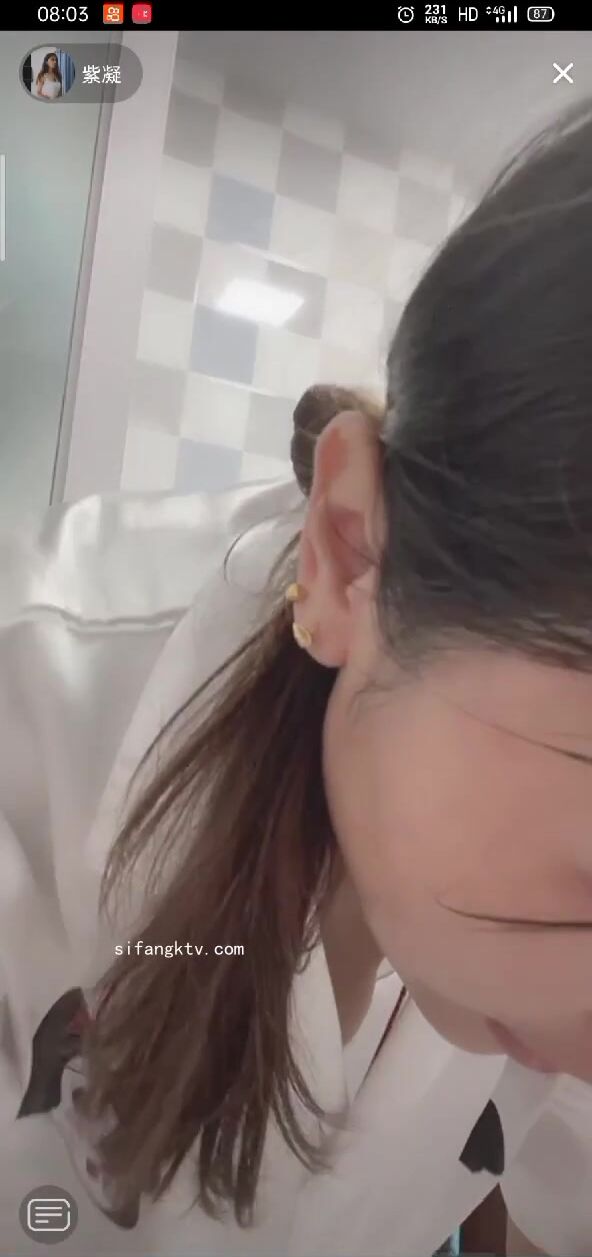 最新《瘋狂抖音》外篇之《抖音擦邊2》顏值主播各顯神通 閃現走光 刷邊尿尿熱舞 扣逼漏奶 (190)