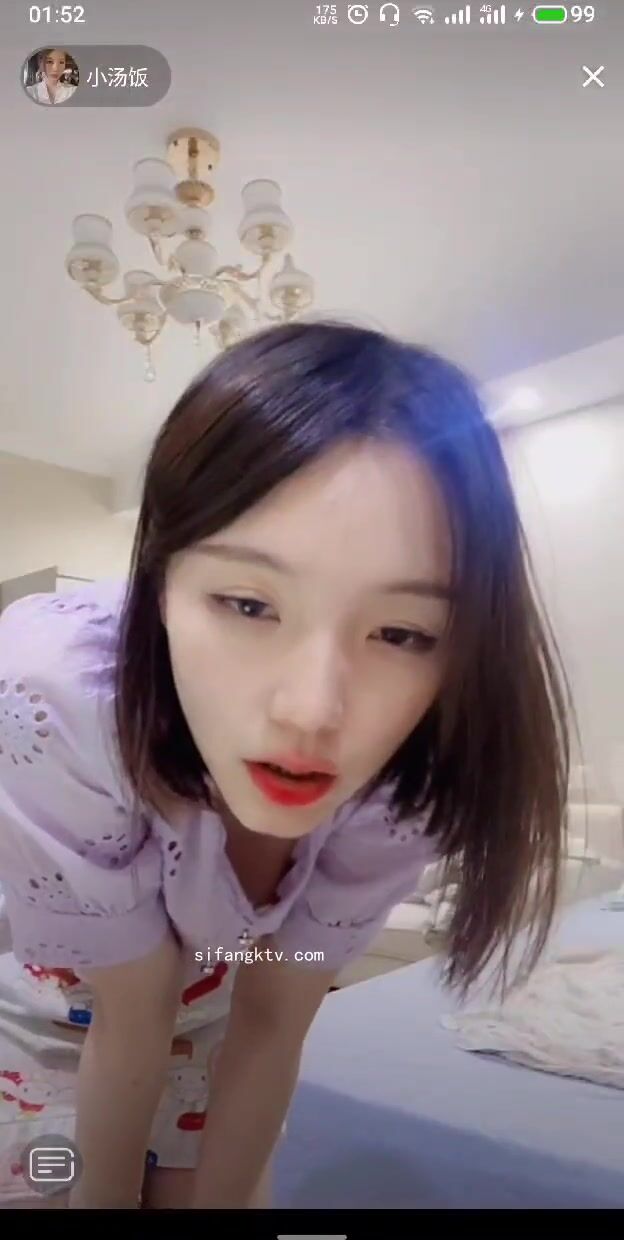 最新《瘋狂抖音》外篇之《抖音擦邊2》顏值主播各顯神通 閃現走光 刷邊尿尿熱舞 扣逼漏奶 (162)