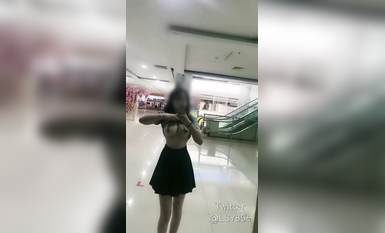 五個極品身材蘿莉反差露出萌妹 公路啪啪 戶外野戰 餐廳露出 絕版資源 極品反差【李淑怡】公路啪啪 公園露出 餐廳 (27)