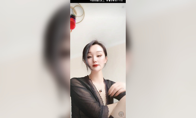 最新《瘋狂抖音》外篇之《抖音擦邊4》顏值主播各顯神通 閃現走光 刷邊瘋狂作死 扣逼漏奶 (304)