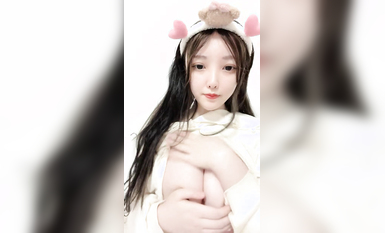 【小奕可】【小一可】新人下海 顏值學妹 跳蛋自慰噴水 (6)