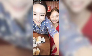 最新《瘋狂抖音》外篇之『三亞美女2』極品三亞外圍美女大秀身材 作死大尺度 摳B揉乳擠奶 (102)