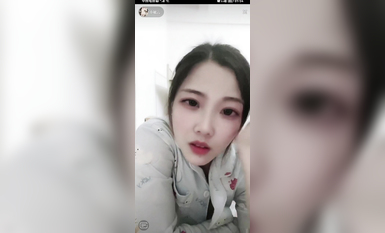 最新《瘋狂抖音》外篇之『三亞美女2』極品三亞外圍美女大秀身材 作死大尺度 摳B揉乳擠奶 (190)