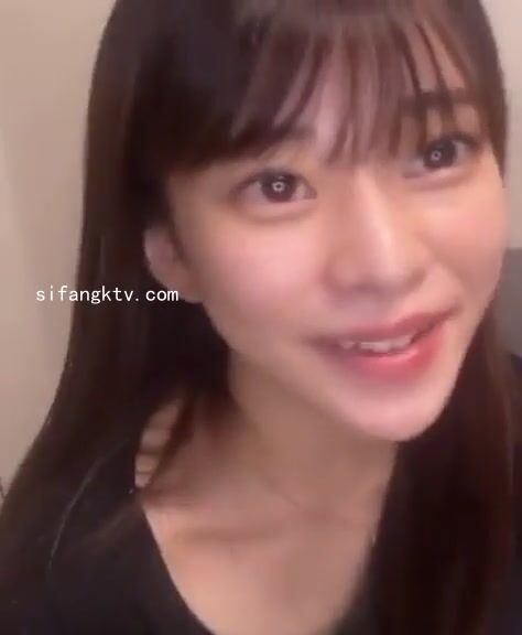 最新《瘋狂抖音》外篇之《抖音擦邊4》顏值主播各顯神通 閃現走光 刷邊瘋狂作死 扣逼漏奶 (287)